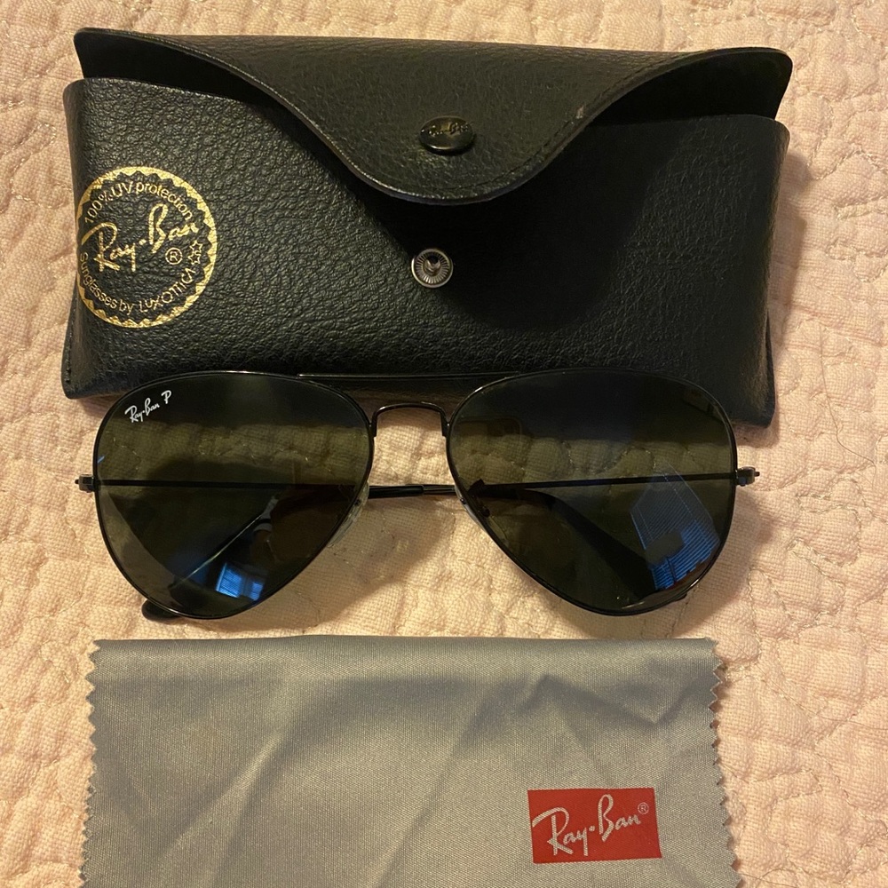 Womens All Black Polished Aviator style Ray Ban Grey Lens Petite Fit